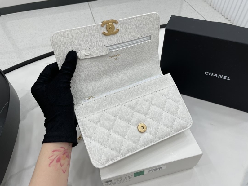 Chanel 19 Bags